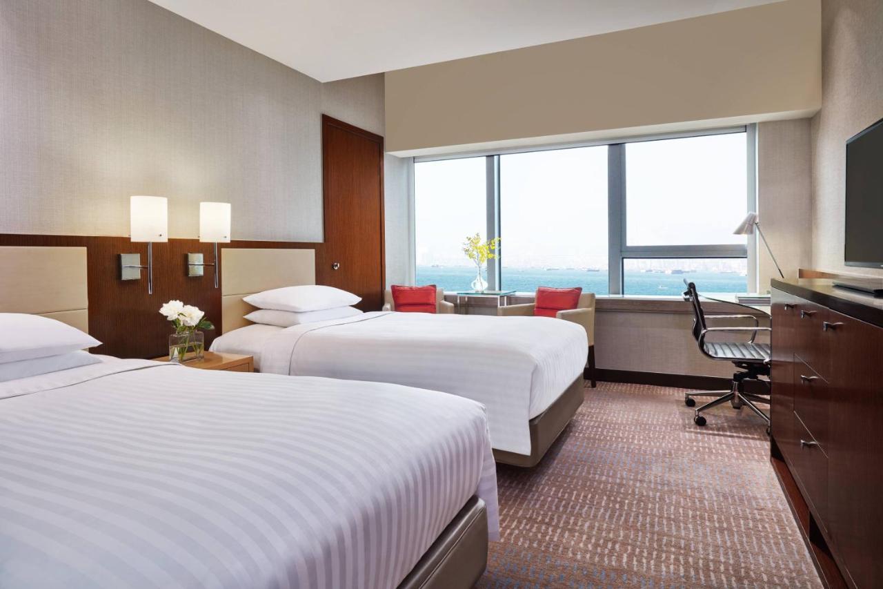 Khách sạn Courtyard By Marriott