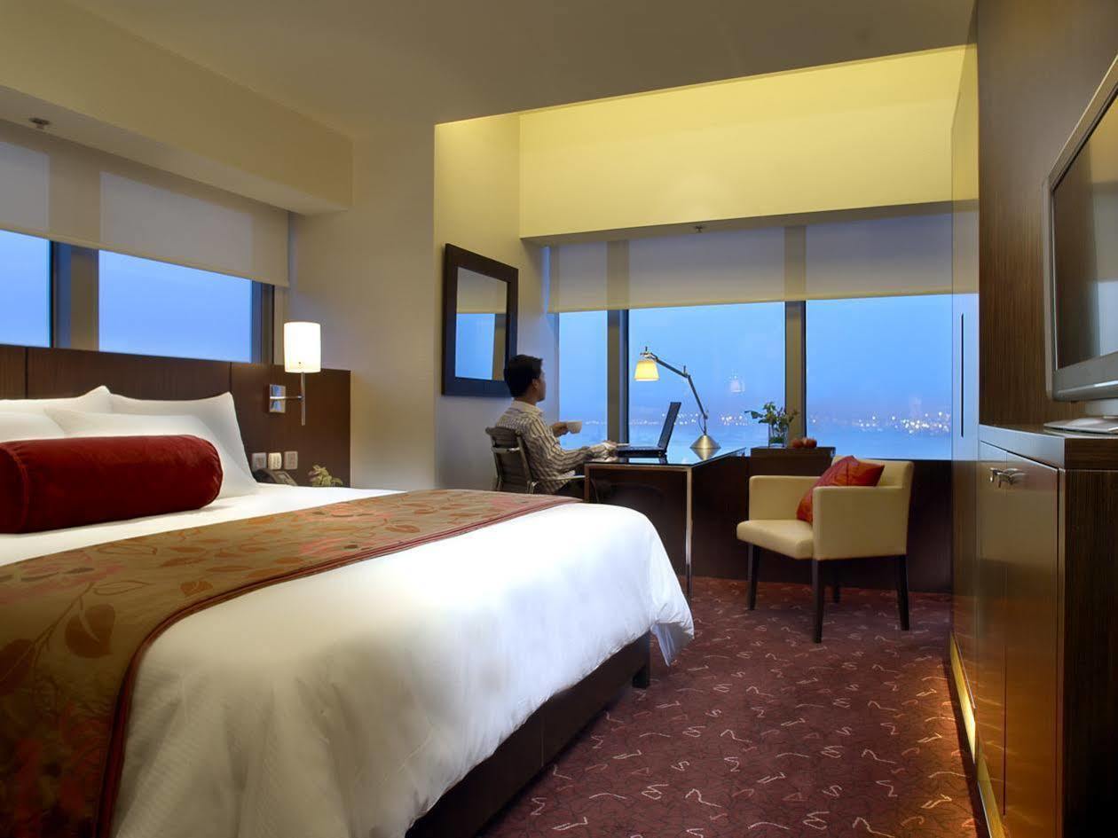 Khách sạn Courtyard By Marriott 4*