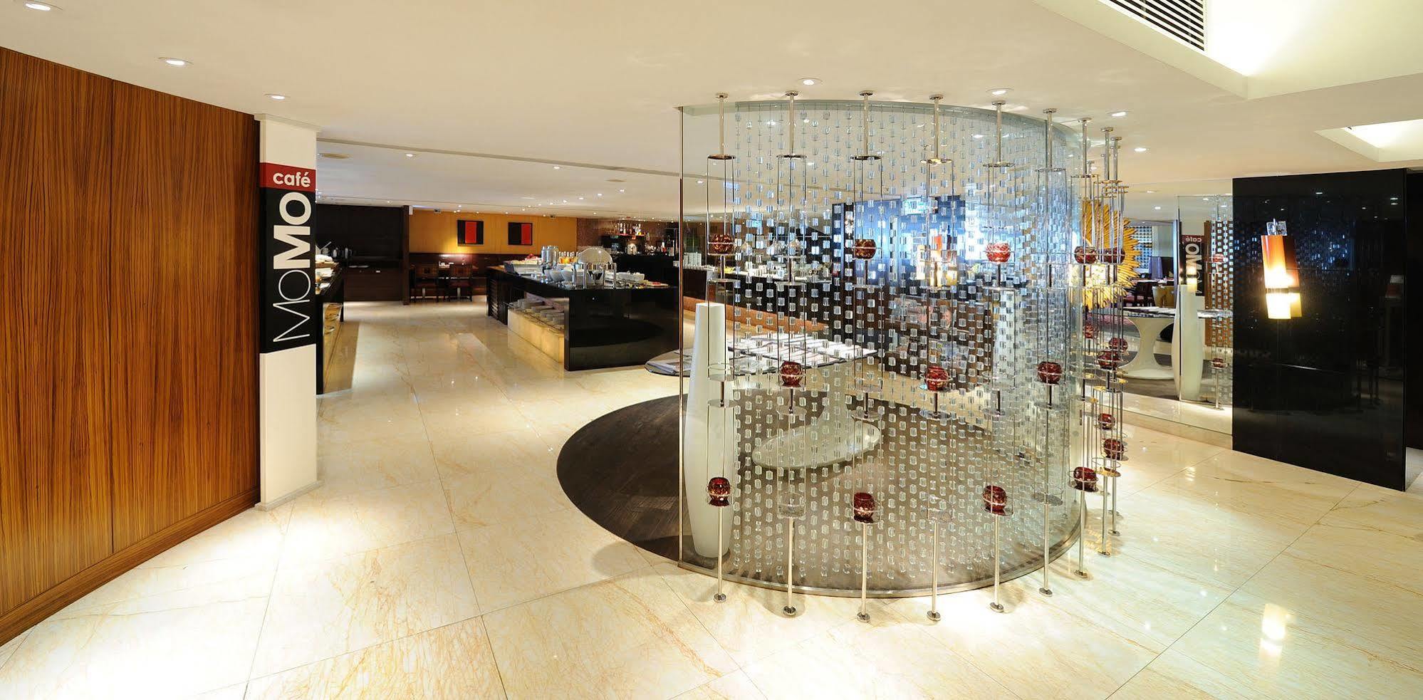 Khách sạn Courtyard By Marriott 4*